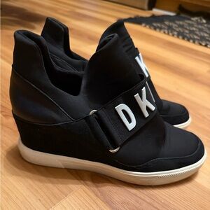 DKNY Black Wedge Slip-On Sneakers with White Sole